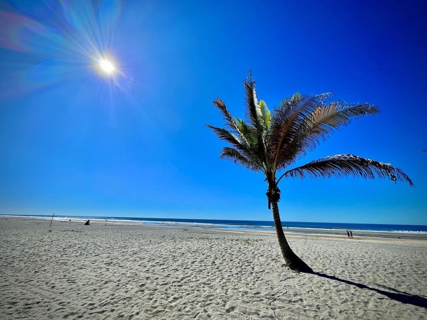 Hotel Tesoro Beach San Luis La Herradura ภายนอก รูปภาพ